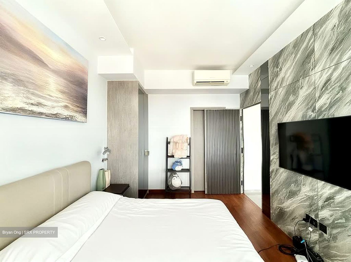 Vista Residences (D12), Condominium #561750951